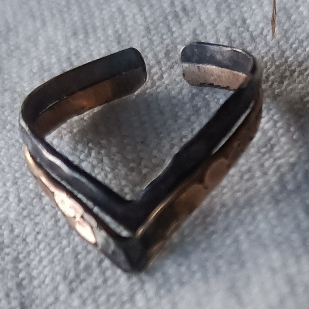 Two-Tone V Shaped Adjustable Ring - Copper & Silver Finish